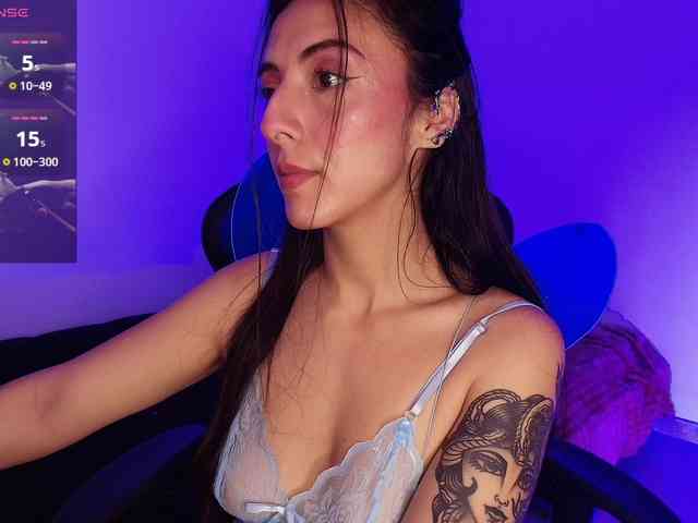 NicolWhitee