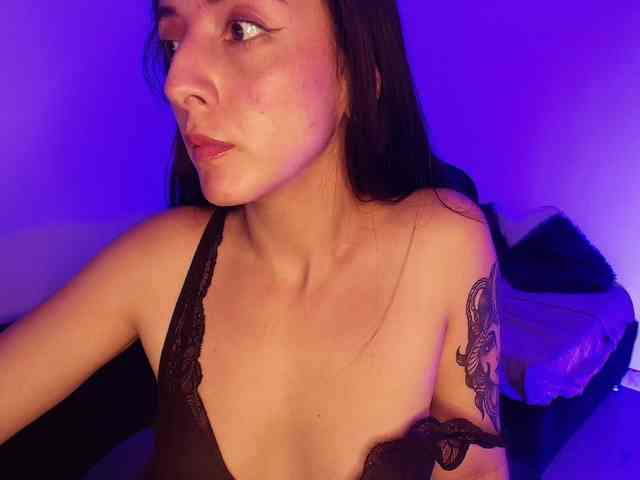 NicolWhitee