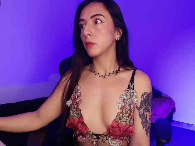 NicolWhitee