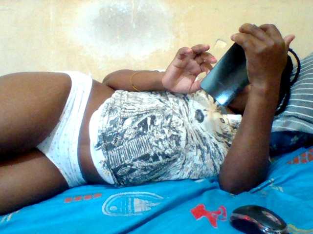Cute-tashb, live now on BongaCams