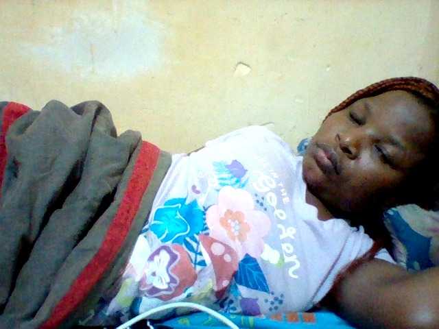 Cute-tashb webcam