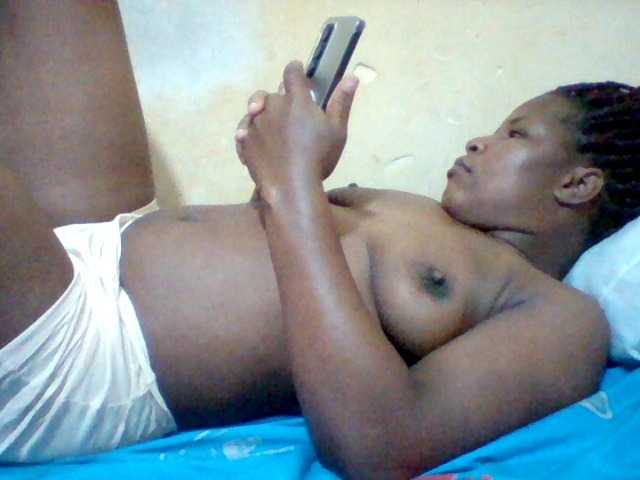 Cute-tashb live cam on BongaCams