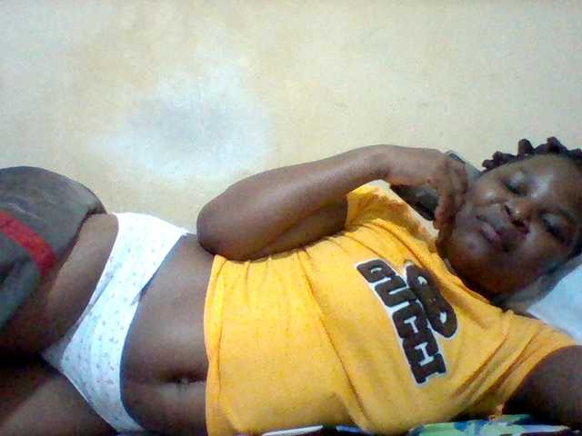Cute-tashb live webcam show