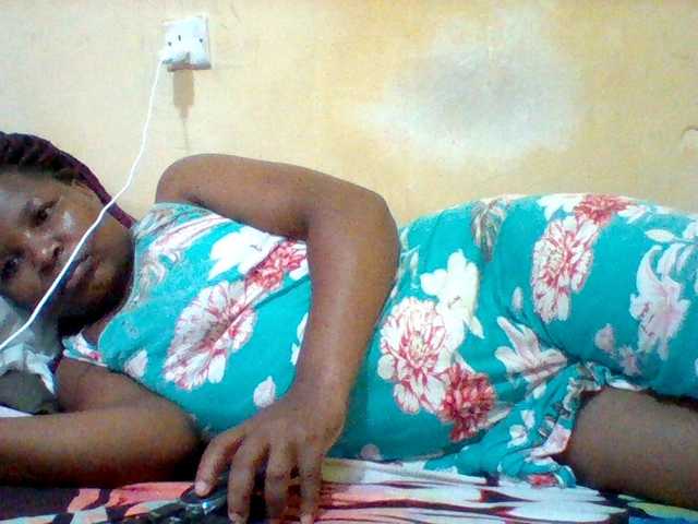 Cute-tashb live webcam show
