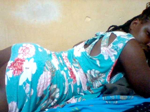 Cute-tashb live cam on BongaCams