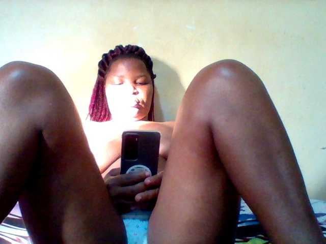Cute-tashb live webcam show