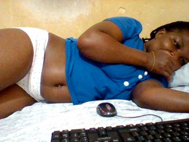 Cute-tashb live cam on BongaCams