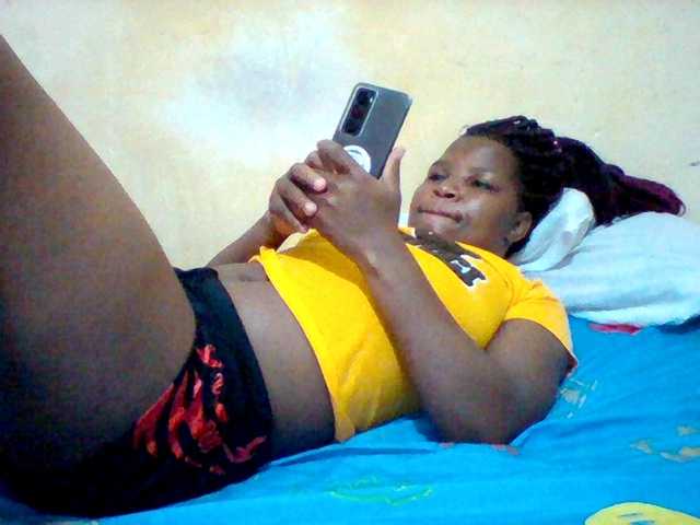 Cute-tashb live cam on BongaCams