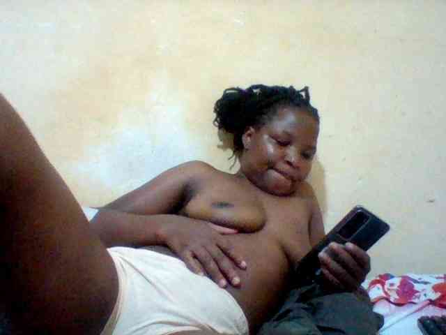 Cute-tashb webcam