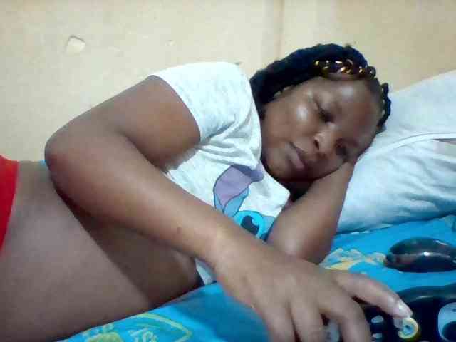 Cute-tashb webcam