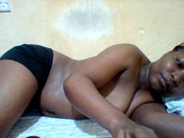 Cute-tashb webcam