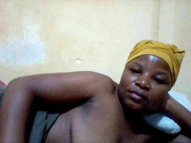 Cute-tashb webcam