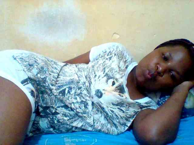 Cute-tashb webcam