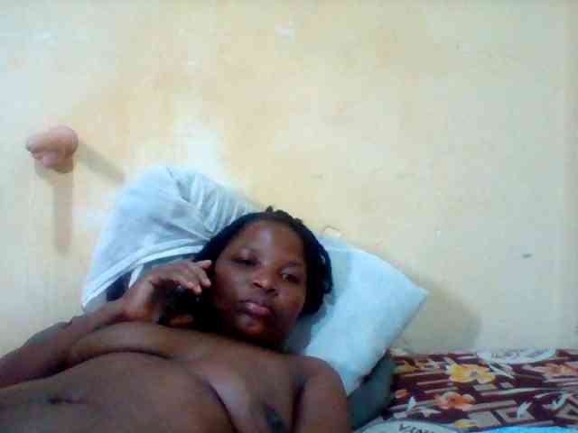 Cute-tashb webcam