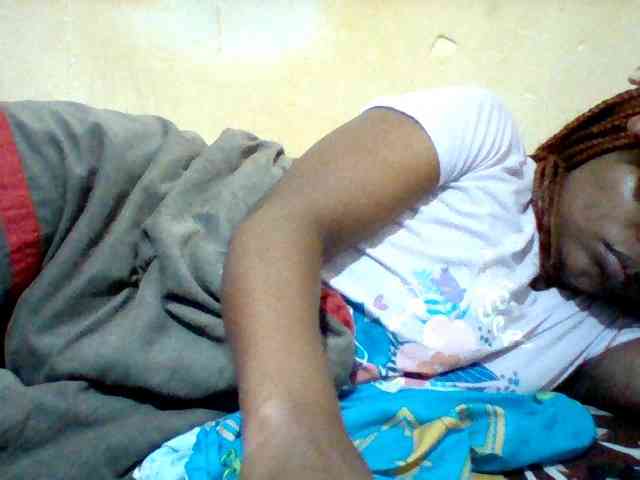 Cute-tashb webcam