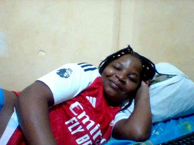 Cute-tashb webcam