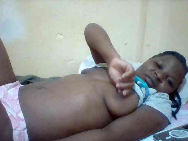 Cute-tashb webcam