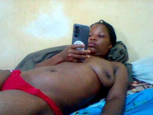 Cute-tashb webcam