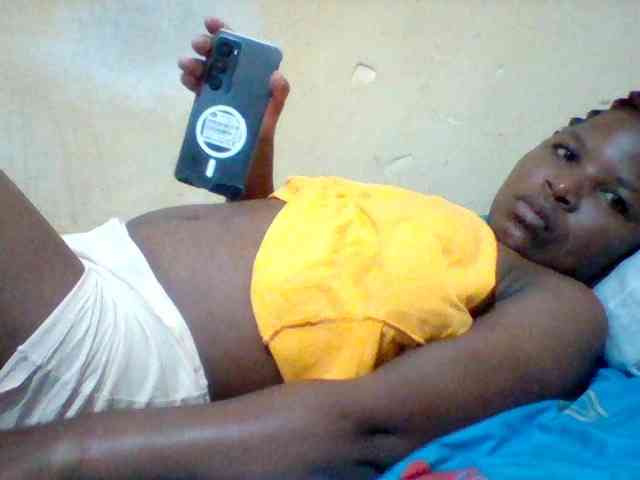 Cute-tashb webcam