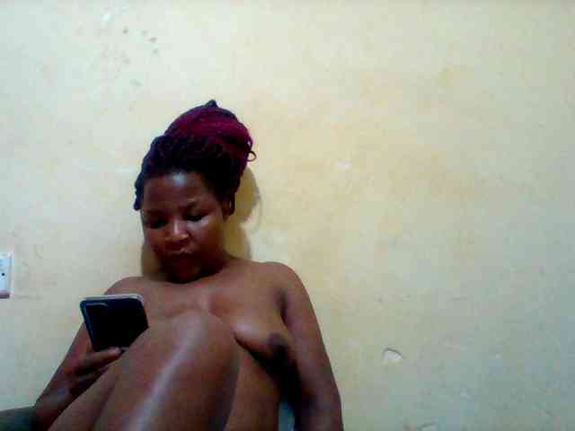 Cute-tashb webcam