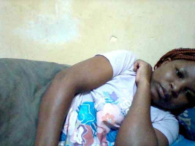 Cute-tashb webcam