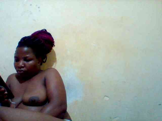 Cute-tashb webcam