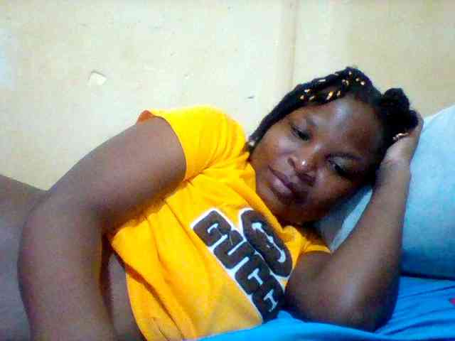 Cute-tashb webcam