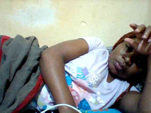 Cute-tashb webcam