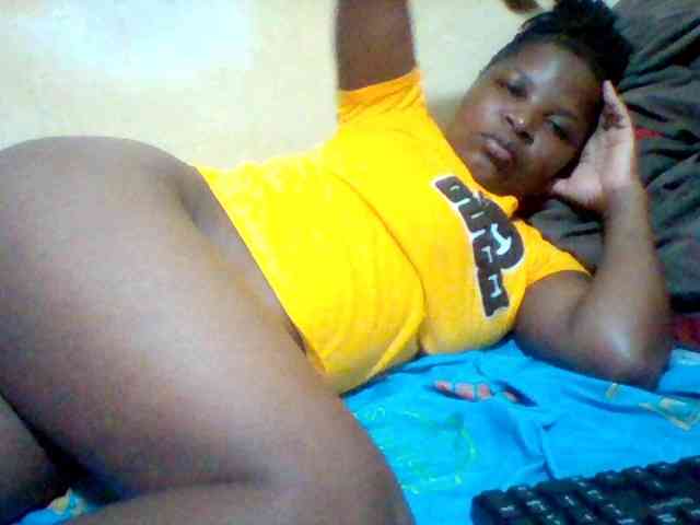 Cute-tashb webcam