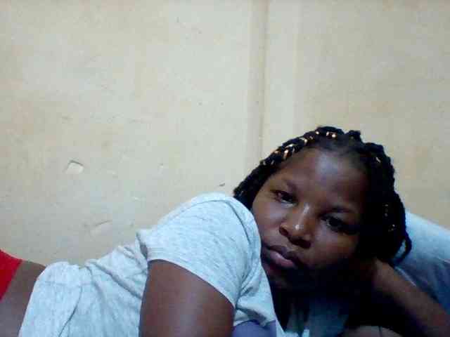 Cute-tashb webcam