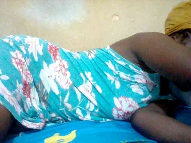 Cute-tashb webcam