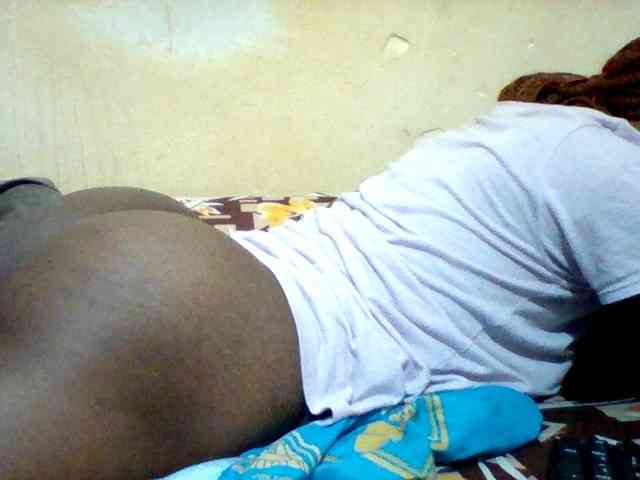 Cute-tashb webcam