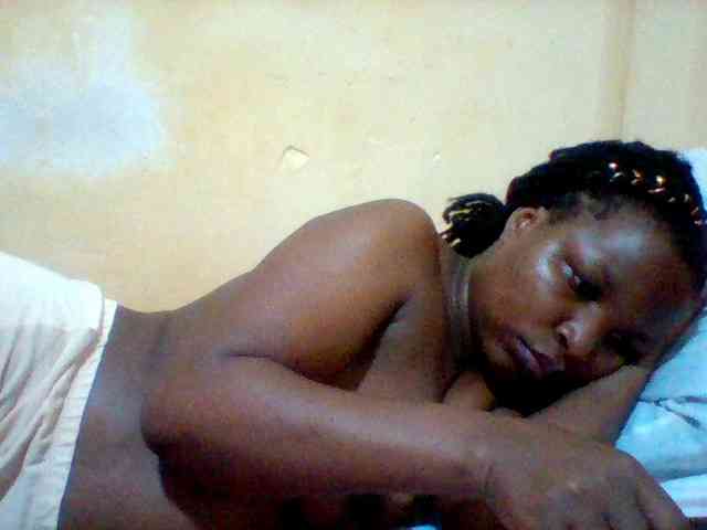 Cute-tashb webcam