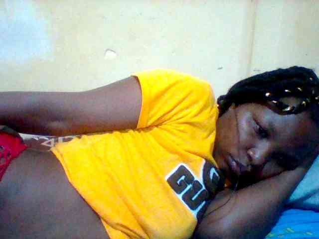 Cute-tashb webcam