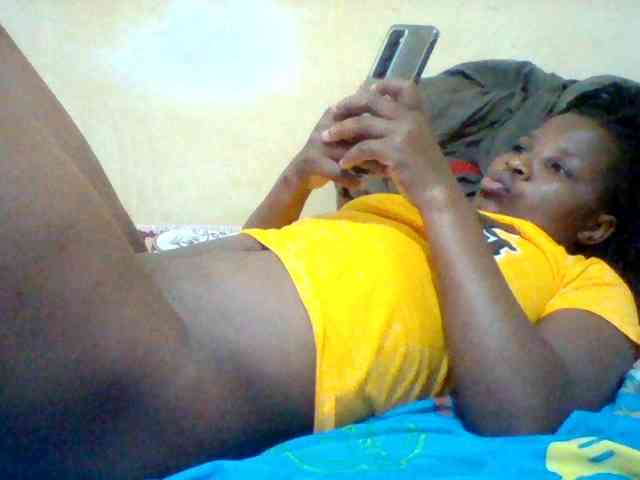 Cute-tashb webcam