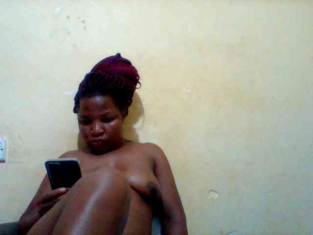 Cute-tashb webcam