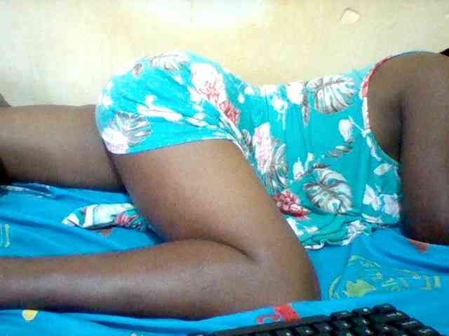 Cute-tashb webcam