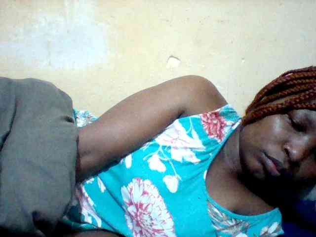 Cute-tashb webcam