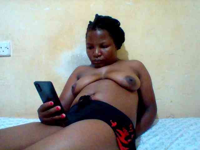 Cute-tashb webcam
