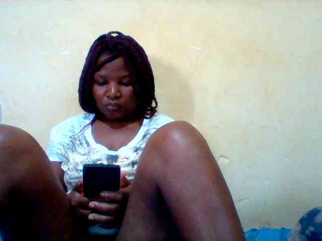 Cute-tashb webcam