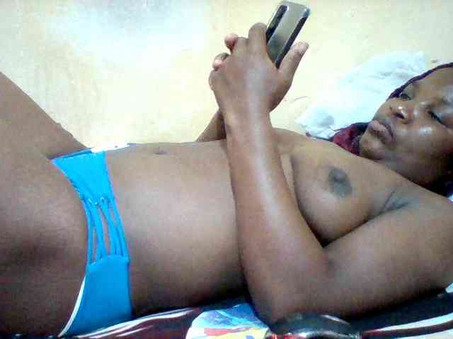 Cute-tashb webcam