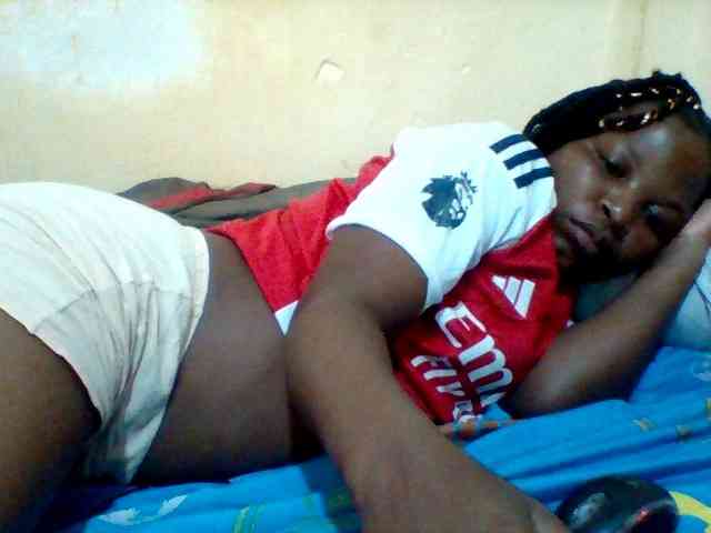 Cute-tashb webcam