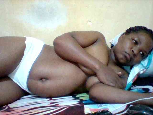 Cute-tashb webcam