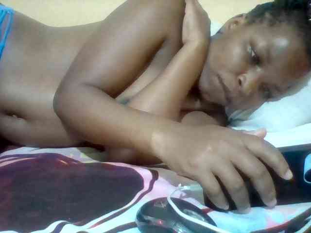 Cute-tashb webcam