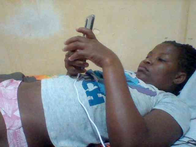 Cute-tashb webcam