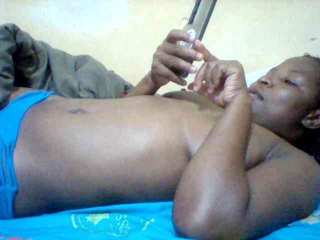Cute-tashb webcam
