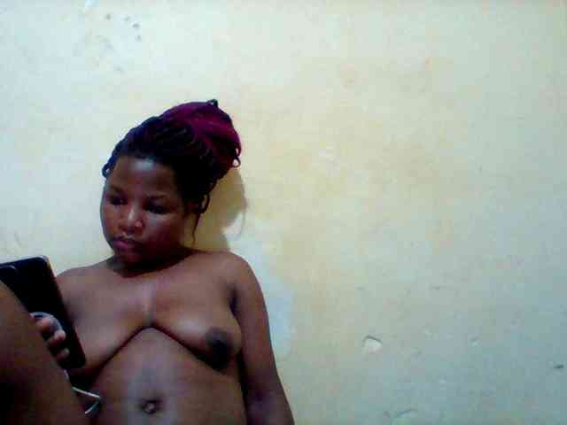 Cute-tashb webcam