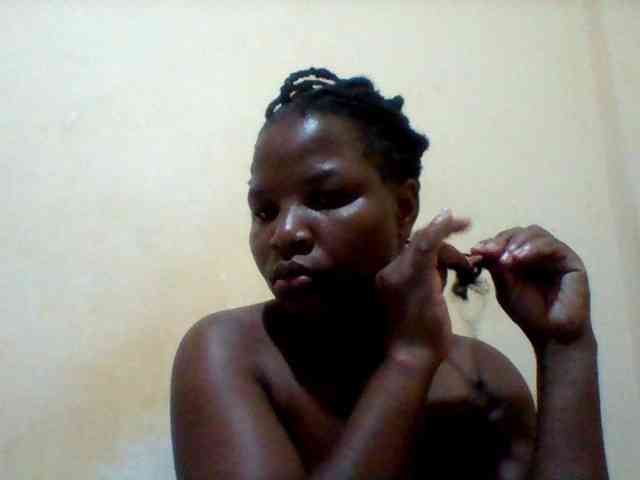 Cute-tashb webcam