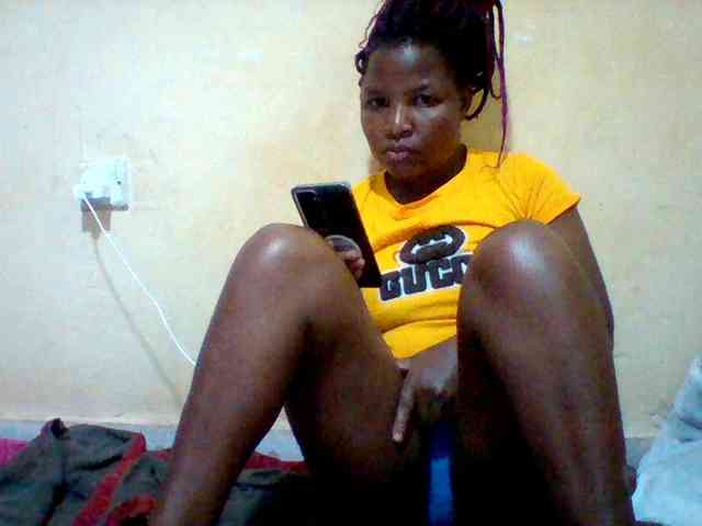 Cute-tashb webcam