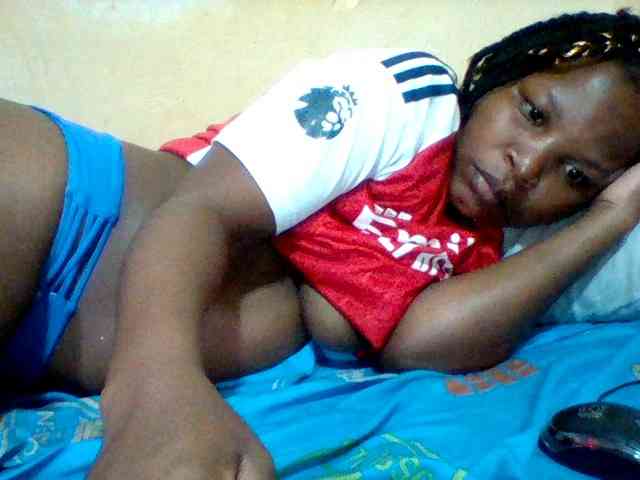 Cute-tashb webcam